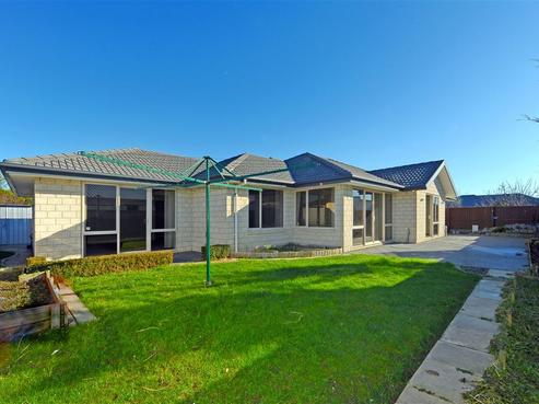 5 Eaglesome Avenue, Aidanfield