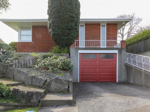 9 Montana Place, Merrilands