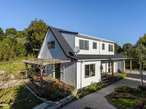 214 Matai Road, Raumati Beach