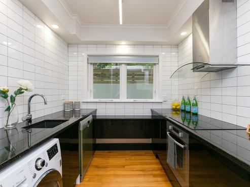 4/268 Oriental Parade, Oriental Bay