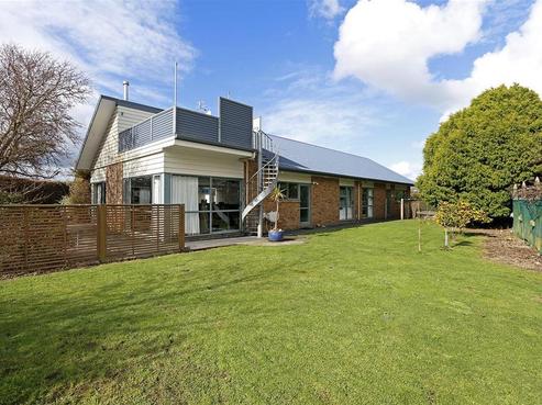 23 County Drive, Hawera