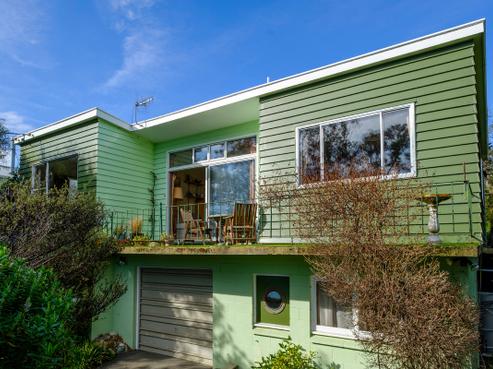 23 Marine Parade, Macandrew Bay