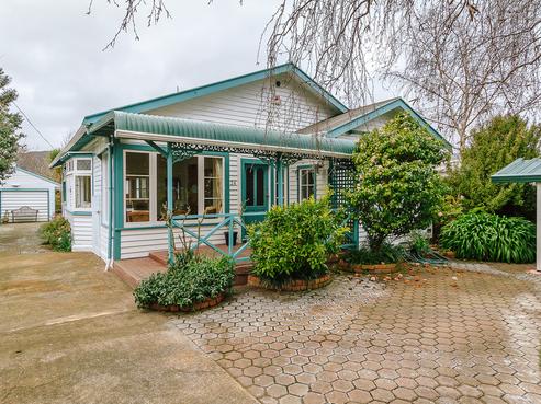24 Kauri Street, Woburn