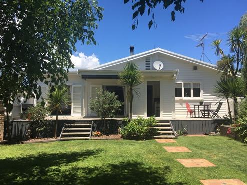 1 Cane Road, Waimauku