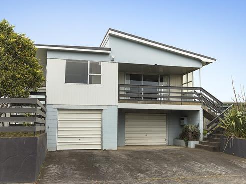 16 Kent Street, Waiuku