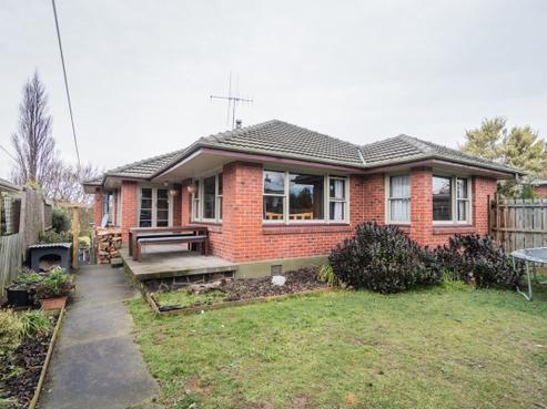 27 Rathmore Street, West End
