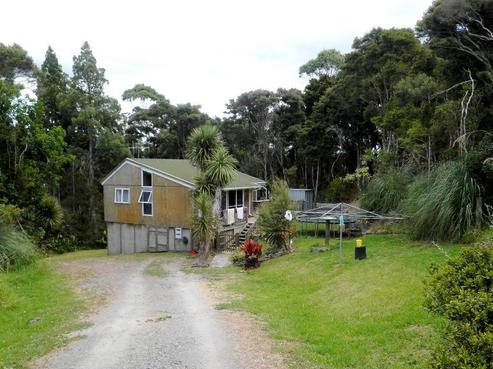 16 Honey Street, Rawene