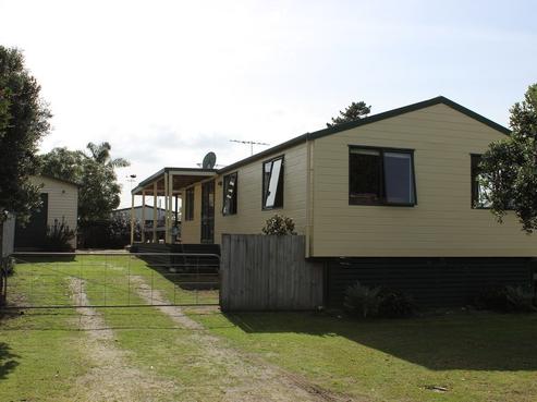 115 Winslow Place, Matarangi