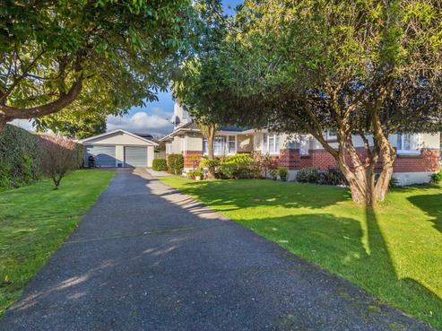 14 Henry Street, Ebdentown