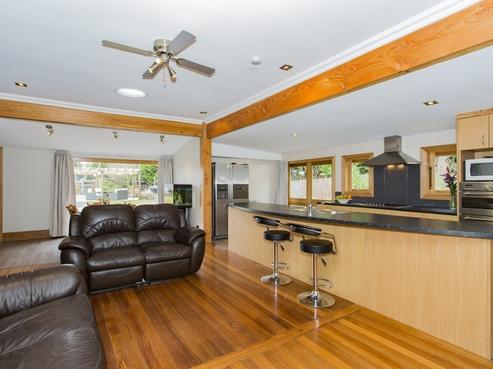 645 Bay Road, Oxford