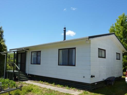 1 Feltham Street, Hunterville