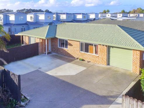 88 Manuroa Road, Takanini