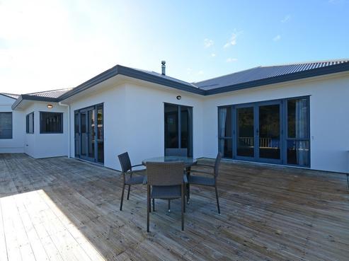 111 Redvers Drive, Belmont