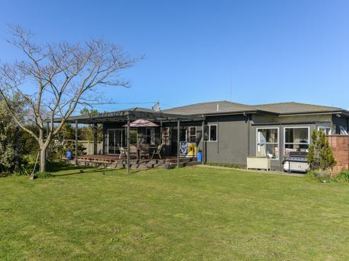 42 Farndon Road, Clive