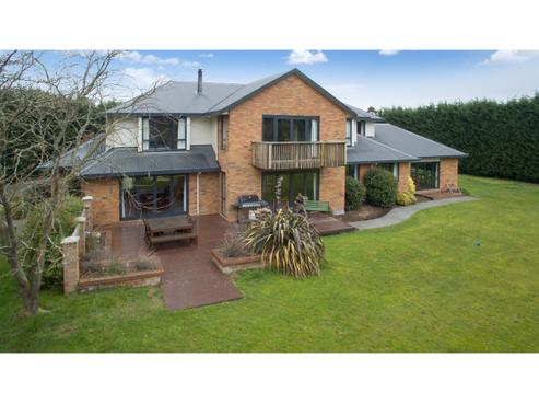 533 Carrs Road, Loburn