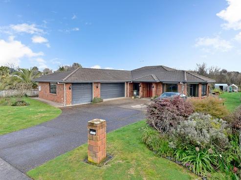 11 Grace Avenue, Leamington