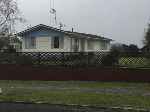 79 Fairview Street, Chartwell