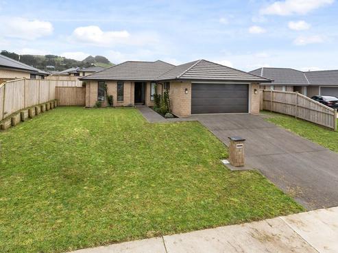 8 Parkgrove Crescent, Pokeno