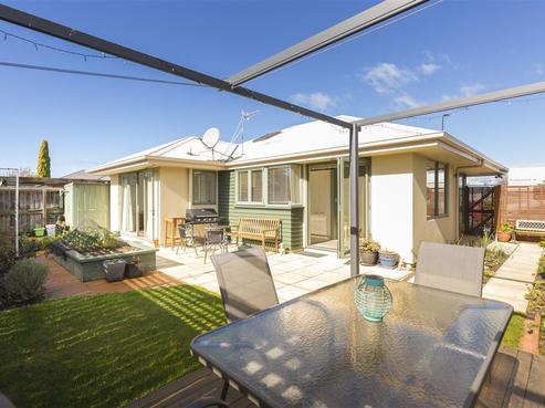 8 Bowers Lane, Motueka