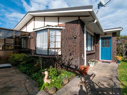 14A Bens Place, Springvale