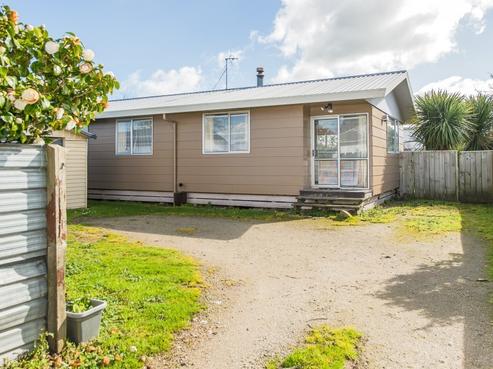 15A Mahoney Street, Whanganui East