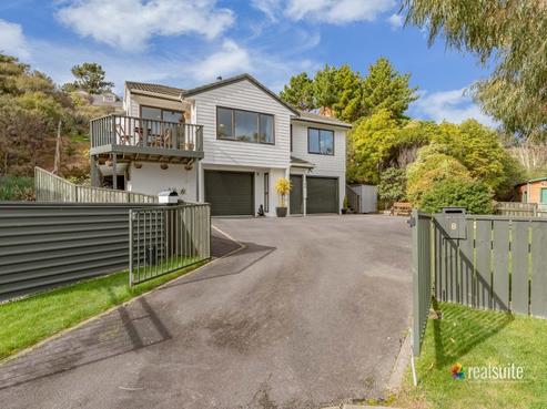 8 Monarch Grove, Maoribank