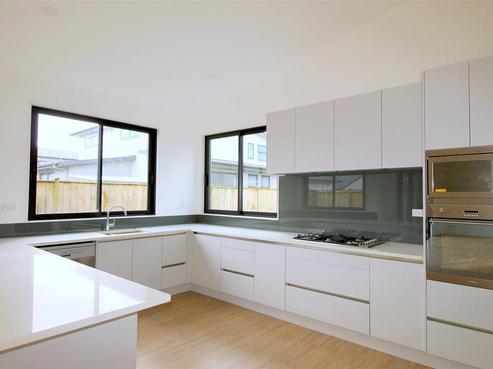 27 Andalusian Way, Karaka