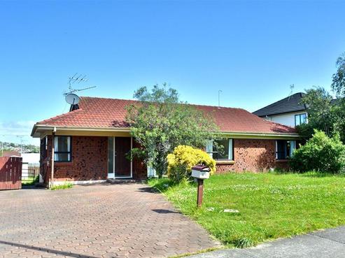12 Penruddocke Road, Half Moon Bay