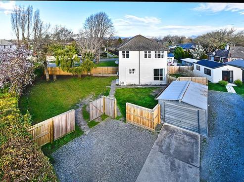 19 Attlee Crescent, Bryndwr