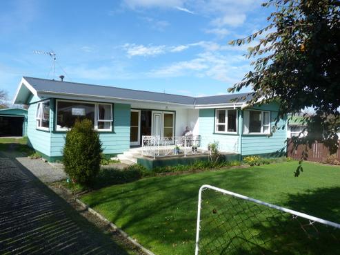 40 Watt Street, Featherston