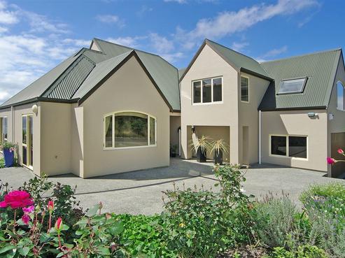 30 Downing Street, Crofton Downs