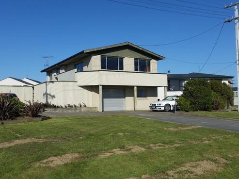 630 Bluff Highway, Clifton