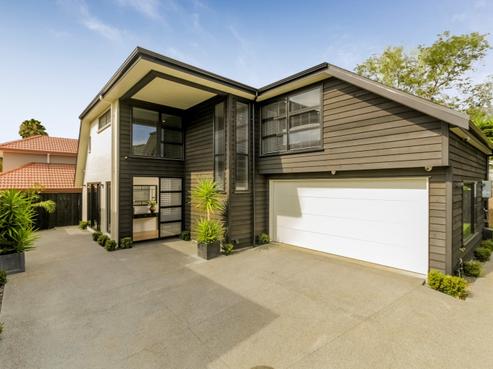 28A Queensway, Three Kings
