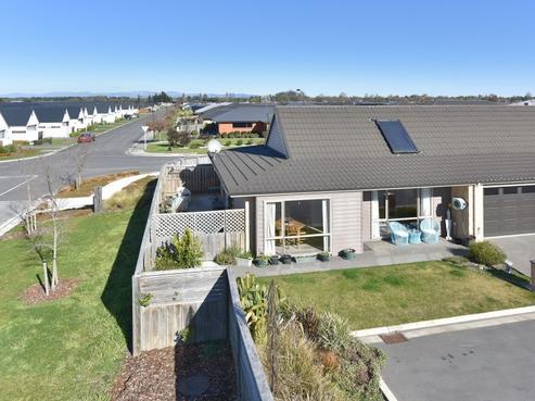9/3 Reeves Road, Rangiora