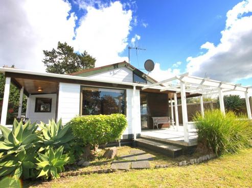 5 Lake Court, Pauanui