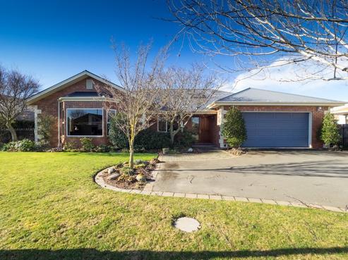 42 Catherwood Avenue, Allenton