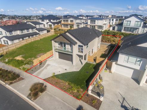 14 Bounty Road, Long Bay