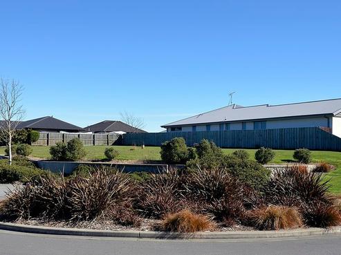 2 Braebrook Drive, Netherby