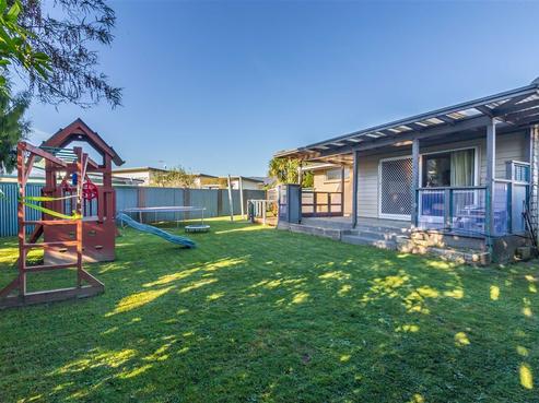 6 Haylock Grove, Totara Park