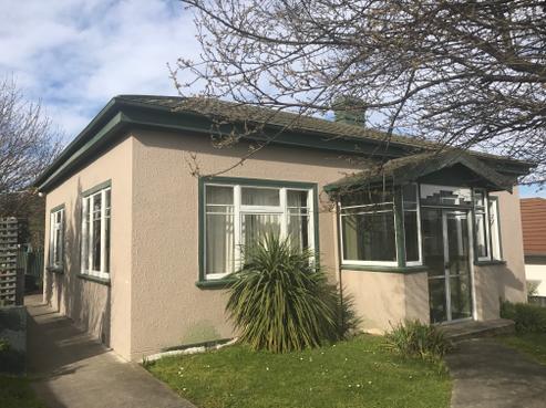 77 Le Cren Street, Seaview