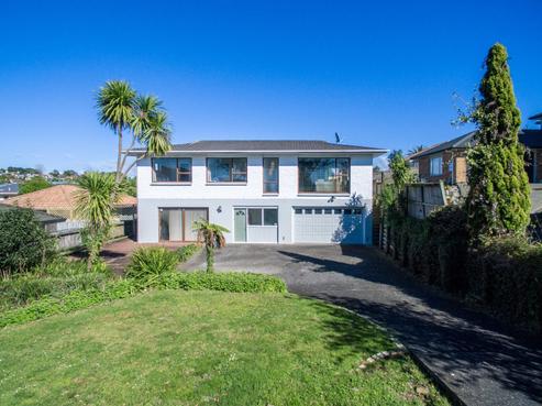 82 Sunset Road, Unsworth Heights