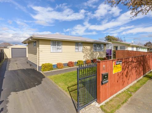 113 Apollo Parade, Milson