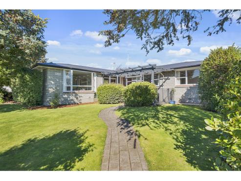 2 Gloaming Place, Sockburn
