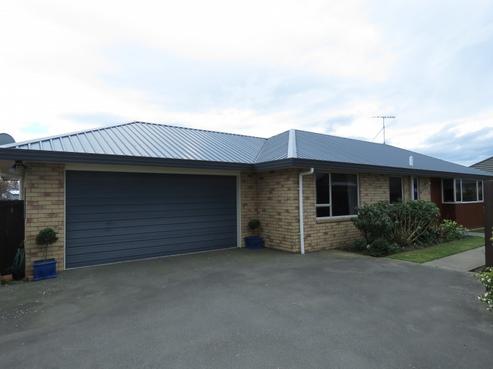 125 Pages Road, Allenton