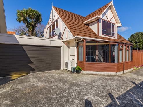 18 Wai-iti Crescent, Woburn