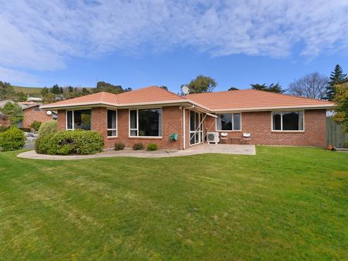 4 Orpington Place, Stoke