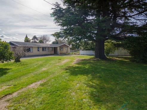 85 Park Road, Carterton