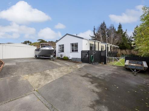 12A Moonstone Grove, Birchville
