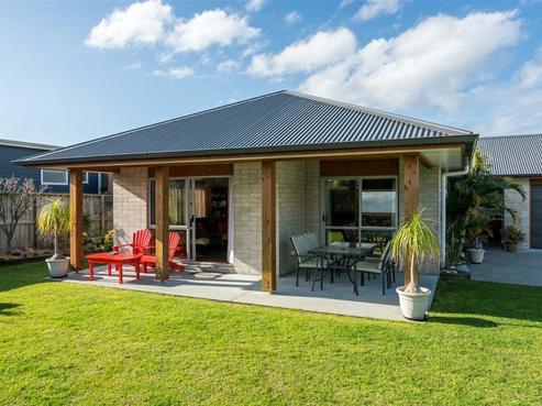 8 Longview Street, Mangawhai