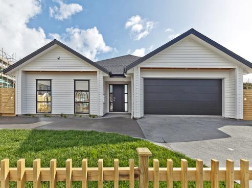 103 Colonial Drive, Silverdale